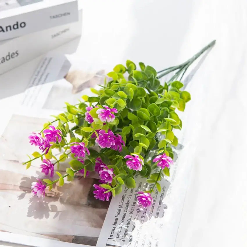 Artificial Plastic Flowers Fake Eucalyptus Plant Wedding bridal bouquet Christmas Decor Vase for Home windowsill bonsai Festival