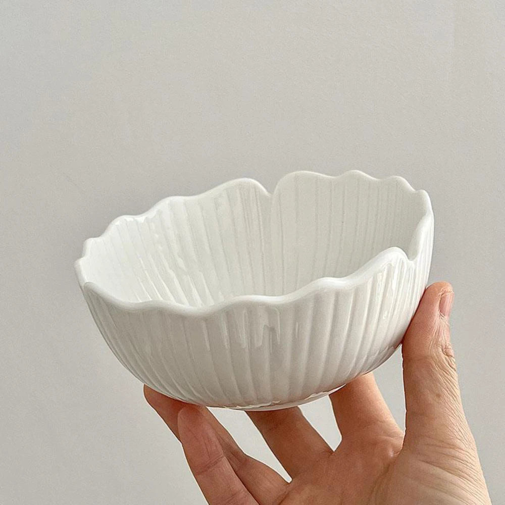 Creative Ceramic Bowl Japanese Solid Color Irregular Floral Shape Porcelain Tableware Breakfast Milk Oats Yogurt Salad Bowls