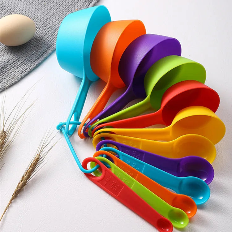 12pcs Baking Tools Kitchen Measuring Spoon Set Plastic Measuring Cup With Scale Measuring Milk  Coffee Spoon Kitchen Gadgets