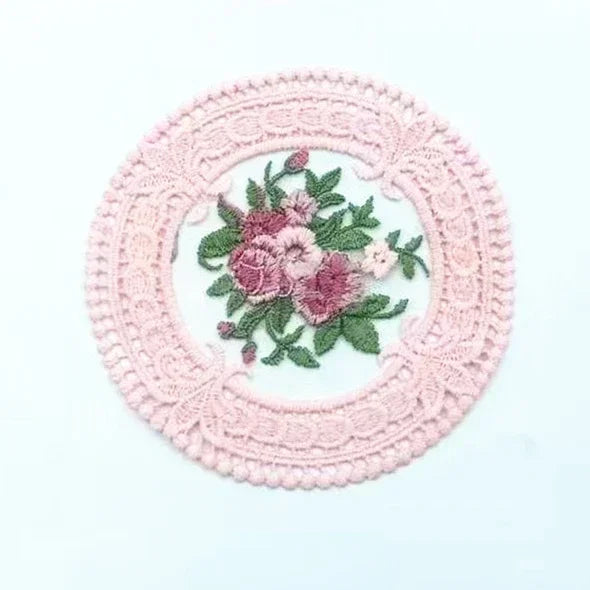 1Pc Dinning Lace Table Cover Embroidered Table Cloth Elegant Round Tablecloth Coffee Coasters Napkin Party Wedding Decoration