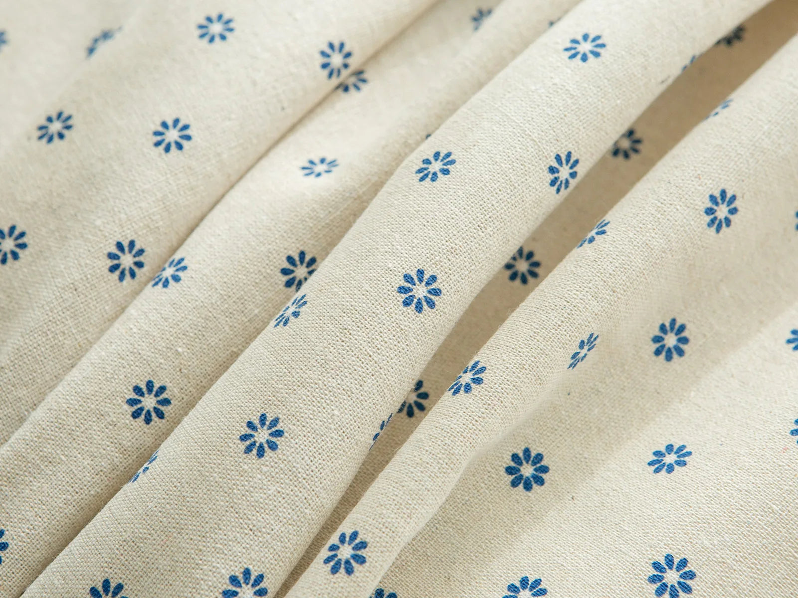 Printed Small Daisy Flower Tablecloth Linen Table Cloth Tasse Lace Rectangular Wedding Banquet Outdoor Home Manteles Table Cover