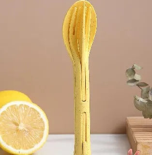 Wheat straw three in one portable children's knife, fork, spoon, family plastic spoon, wheat Western tableware set