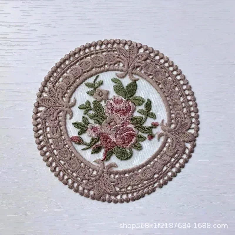 1Pc Dinning Lace Table Cover Embroidered Table Cloth Elegant Round Tablecloth Coffee Coasters Napkin Party Wedding Decoration