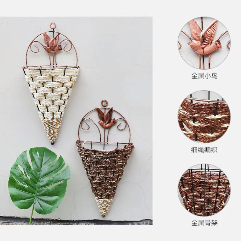 Natural Rattan Wall Planter Hanging Flower Pot Hanger Flower Basket Vase BoxMetal Plant Hang Baskets Home Garden Wall Decoration