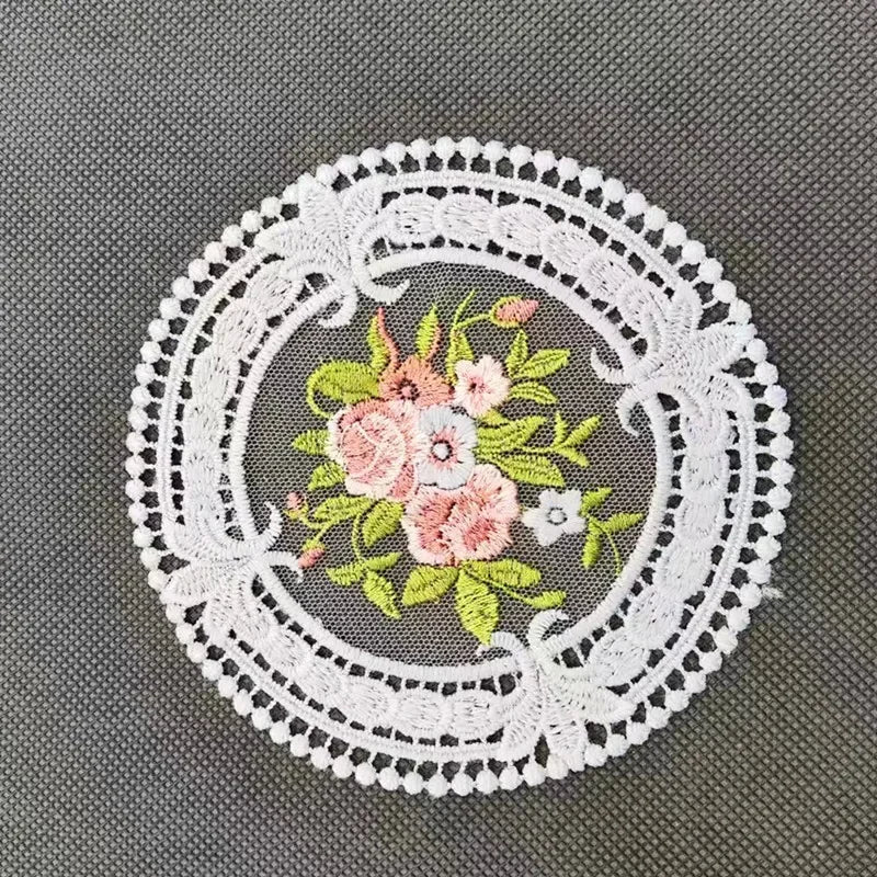 1Pc Dinning Lace Table Cover Embroidered Table Cloth Elegant Round Tablecloth Coffee Coasters Napkin Party Wedding Decoration
