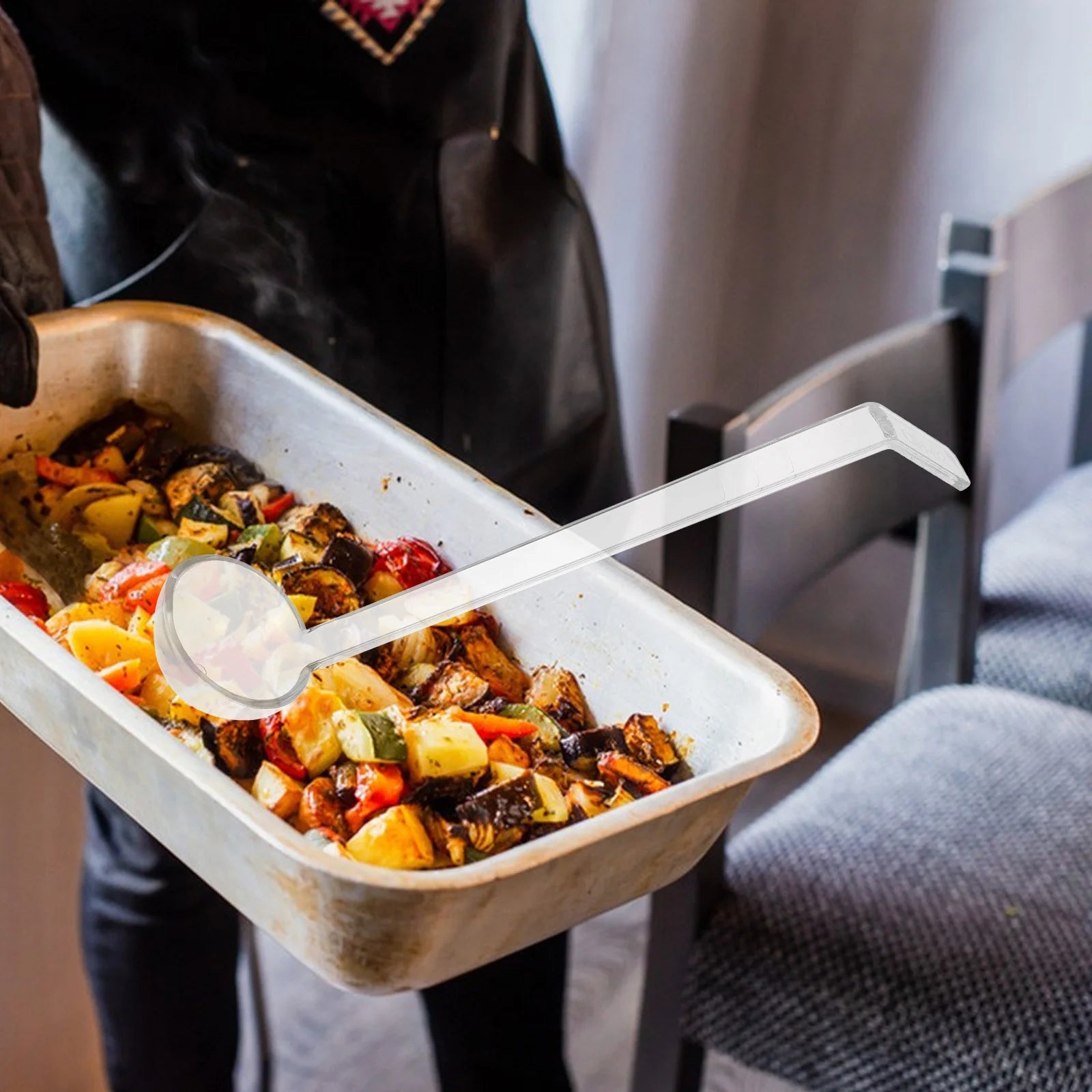 Long Handle Clear Plastic Serving Ladle Spoon Bent Tail Design Sauce Gravy Soup Buffet Scoop Ramen Soup Spoon Catering Scoop