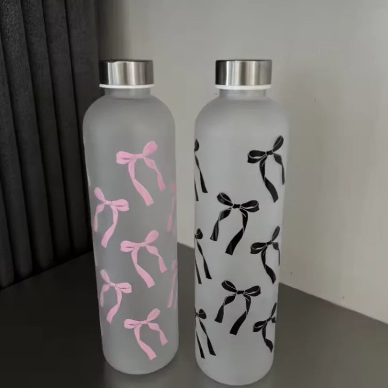 1000ml Butterfly Style Water Bottle, Gradient Matte Plastic Sports Flask, Anti-Slip Leak-Proof Gym Thermos with Silver Color Lid
