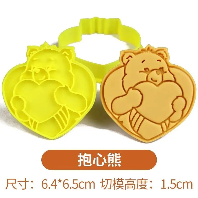 Cartoon Kawaii Care Bear Cookie Molds Sugar Flipping Cookie Cutting Molds 3D Pressable Biscuit Mold Kitchen Baking Pastry Tools