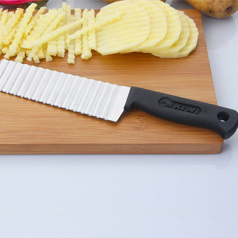 Stainless Steel Potato Chip Slicer Knife Wavy French Fry Cutter Knife Vegetable Fruit Crinkle Wavy Cutter Kitchen Gadget