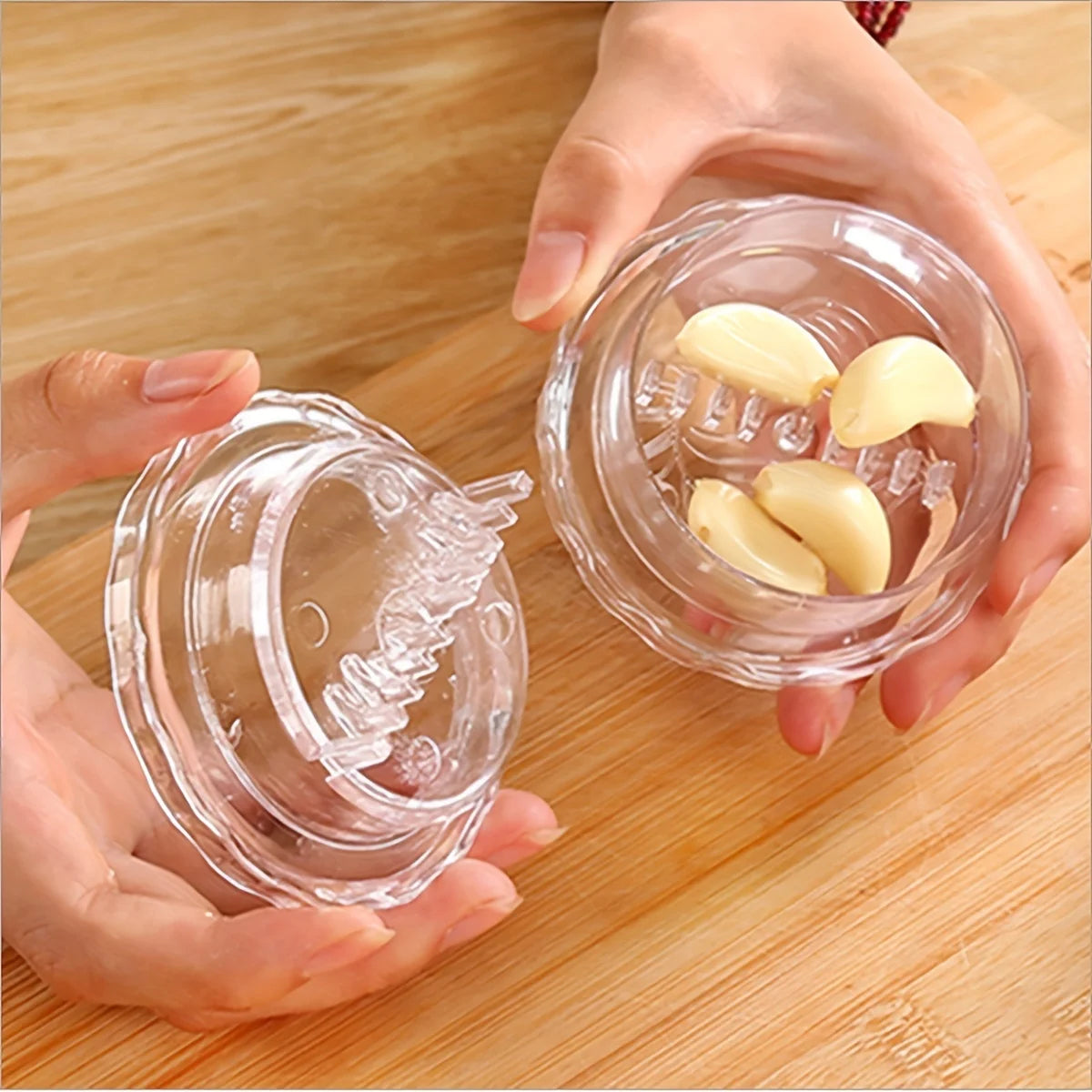 1pc, Kitchenware garlic box, garlic peeler, garlic whisk, kitchen tools - no electricity required.  kitchen accessories