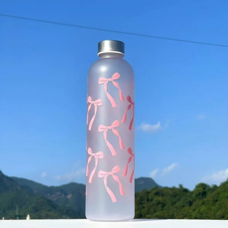 1000ml Butterfly Style Water Bottle, Gradient Matte Plastic Sports Flask, Anti-Slip Leak-Proof Gym Thermos with Silver Color Lid
