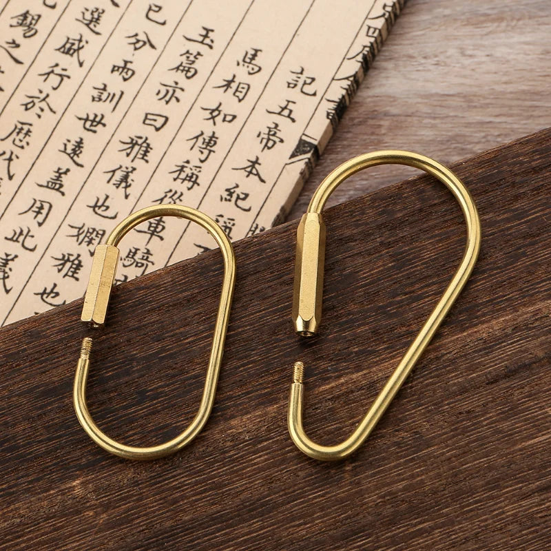 Brass Keychain With Lock D Key Chain Gold Color Camping Carabiner Survival Camping Equipment Buckles Hooks Key Ring Accessories