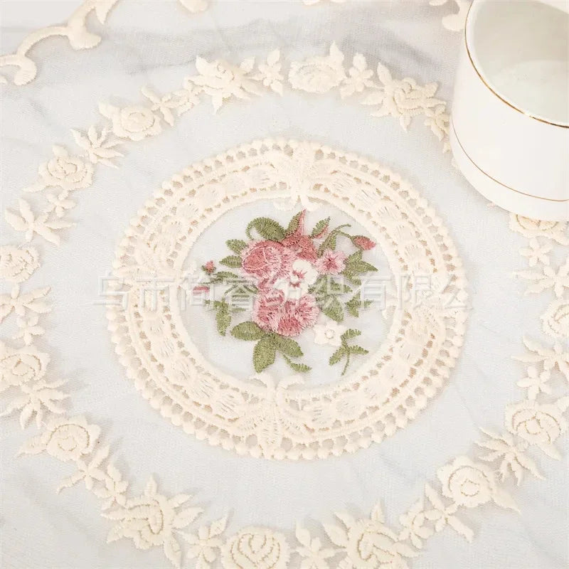 1PC Dinning Table Cover Embroidered Table Cloth Elegant Round Lace Tablecloth Coffee Coasters Napkin Party Wedding Decoration
