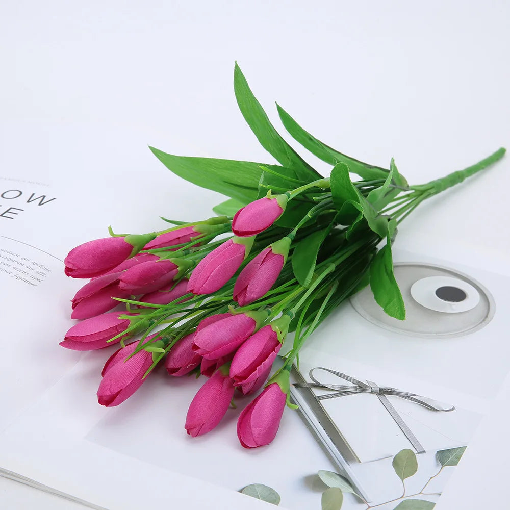 35CM Artificial Magnolia Flower Bud Restaurant Hotel Dining Table Decoration Silk Flower Balcony Scenery Small Magnolia Flowers