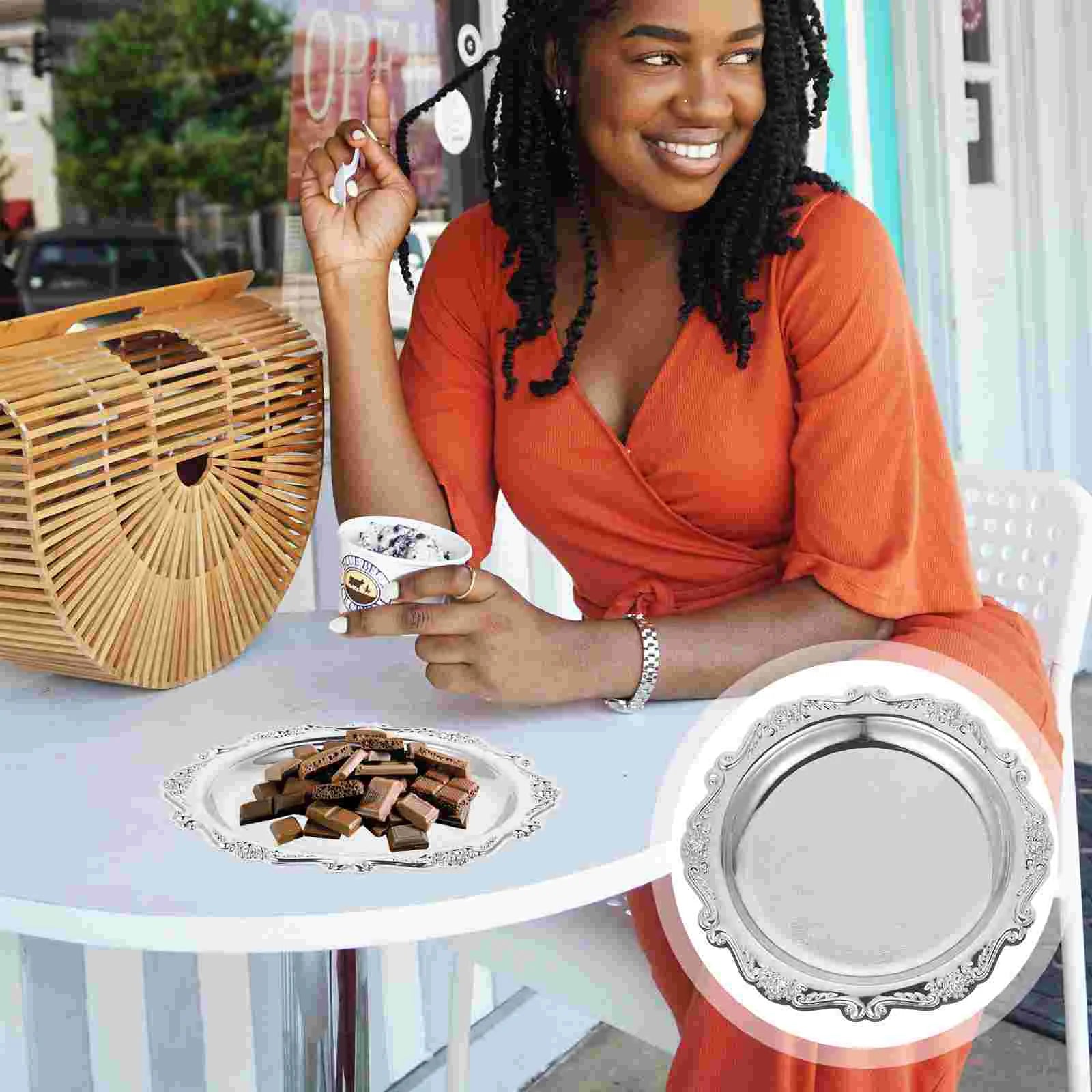 Iron Snack Tray Retro Luxury Dessert Plate Sturdy Serveware Bread Fruit Platter Coffee Trinket Dish Jewelry Display