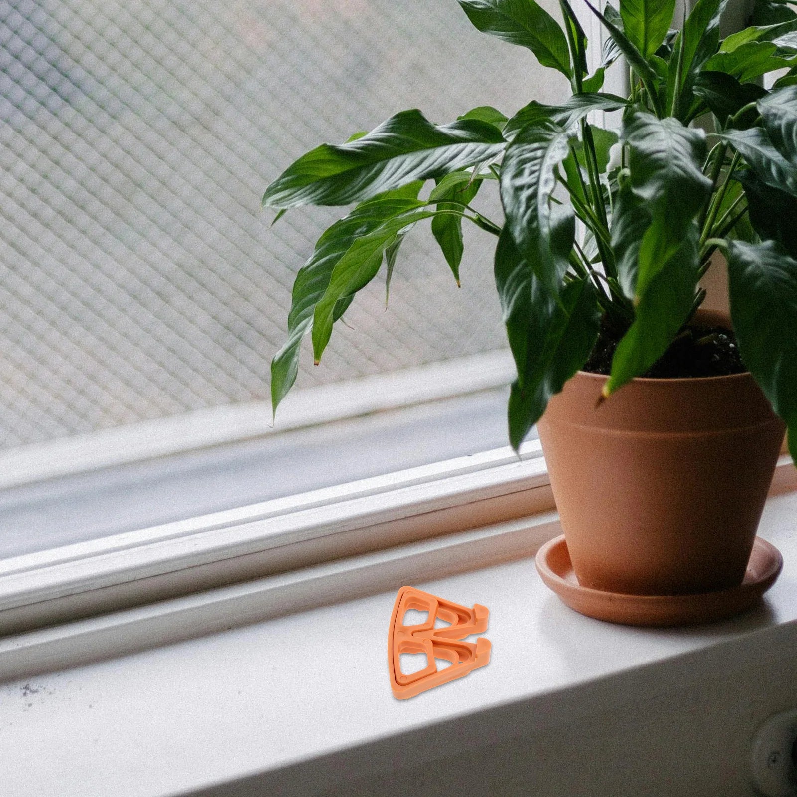 12Pcs Plant Pot Feet Large Plastic Flowerpot Risers for Outdoor Indoor Garden Pot Drainage Anti-Skid Planter Feet Pads