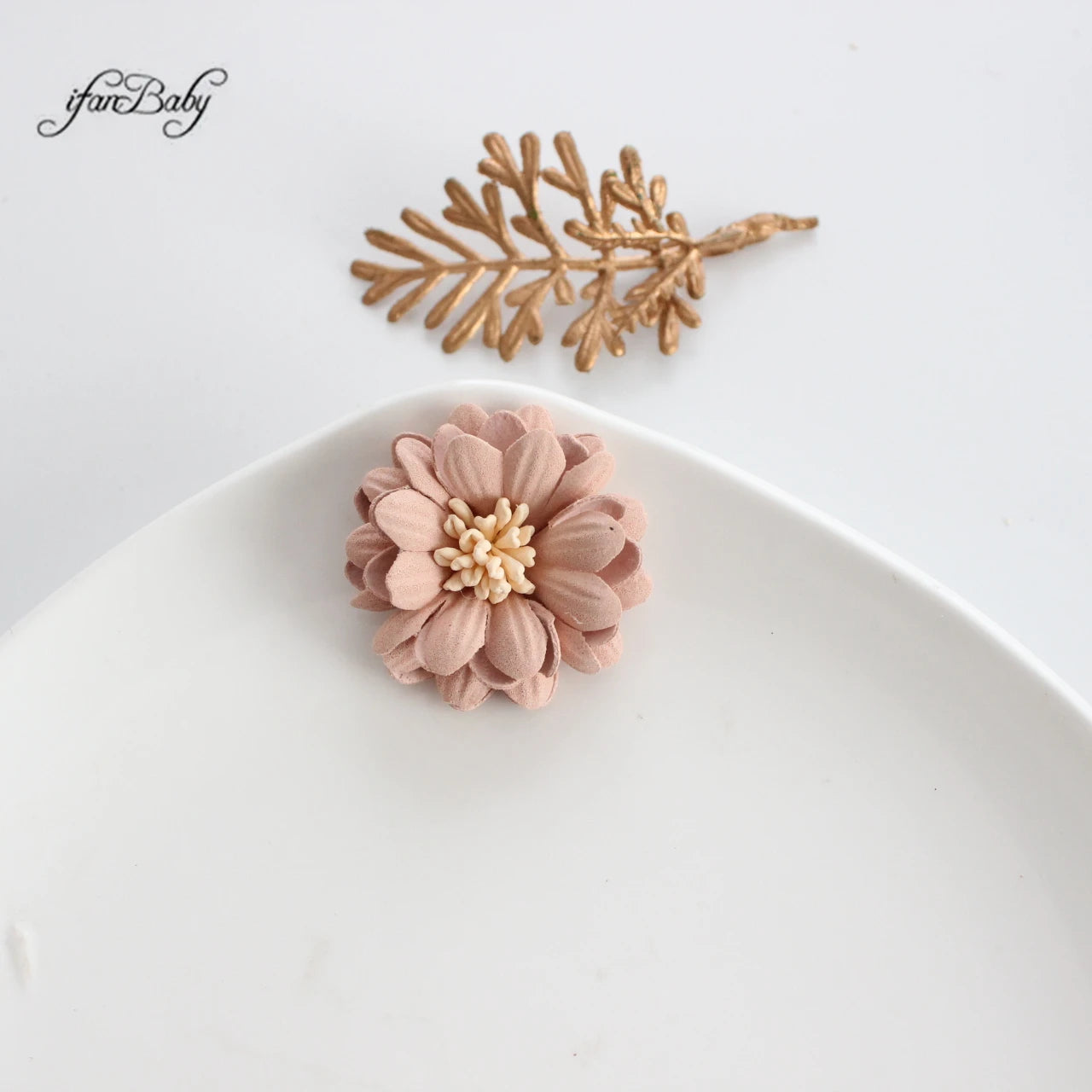 Decorative Handmade 3D Flower 4cm Synthetic Leather Flower With Stamen CRAFT Hair Appliques Embellishments Artificial Floral