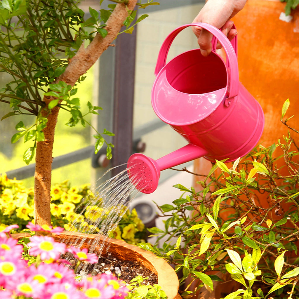 1.5L Iron Watering Can Garden Bonsai Plant Watering Pot Sprinkled Kettle for Home Garden Yard Courtyard Backyard Water Can