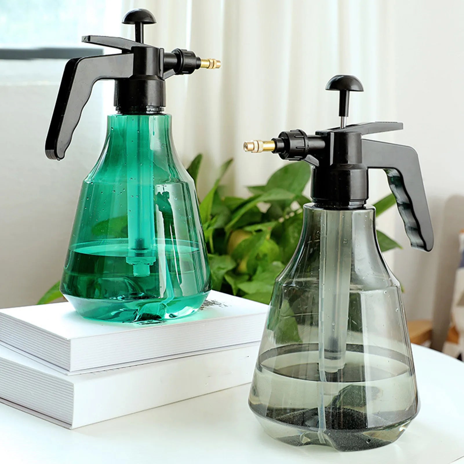 Flower Watering Pot with Column Pattern Air Pressure Spray Nozzle Spray Bottle Garden Watering Irrigation Watering and Spraying