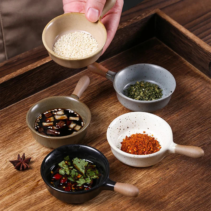 Anti-scald Ceramics Handle Sauce Dish Cute Tableware Soy Vinegar Seasoning Spice Dispenser Cooking Source Container Kitchenware