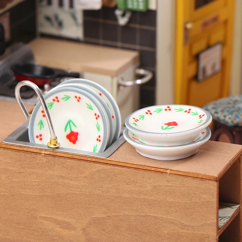 5Pcs 1/12 Dollhouse Mini Plates Dishes Model Dollhouse Simulation Kitchen Decoration Dolls House Accessories Pretend Play Toys