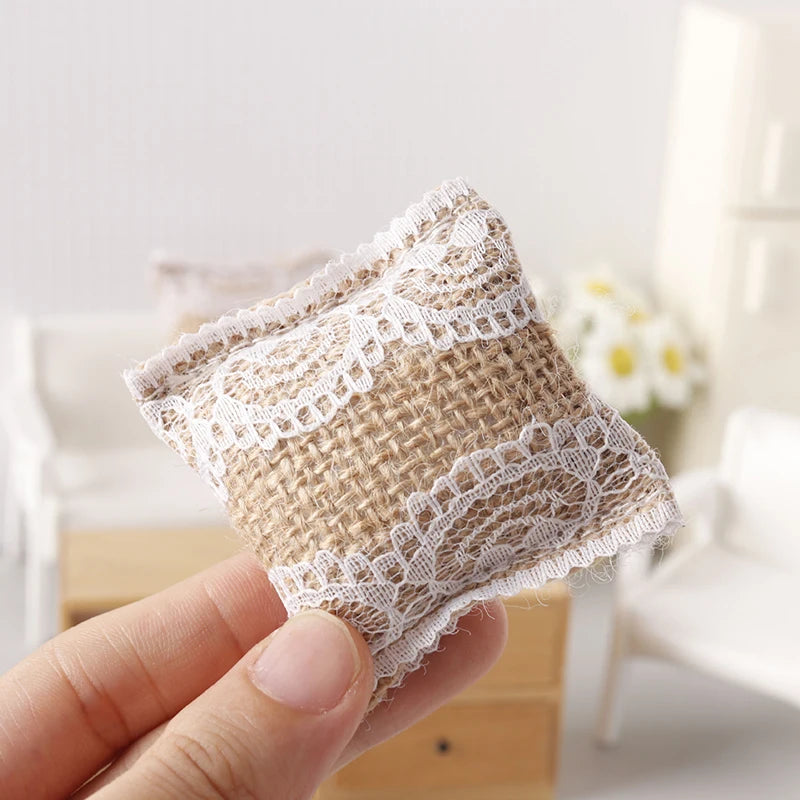 Dollhouse Lace Pillow Sofa Cushions 1:12 Miniature; Doll Furniture Decoration Accessory; Home Play Toy