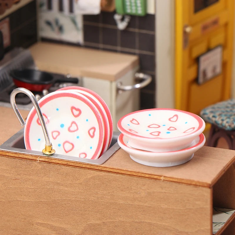 5Pcs 1/12 Dollhouse Mini Plates Dishes Model Dollhouse Simulation Kitchen Decoration Dolls House Accessories Pretend Play Toys