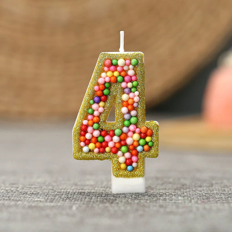 Colorful macarons 0-9 can be freely combined with digital candles. Birthday candles are perfect for high-end baking cake decorat