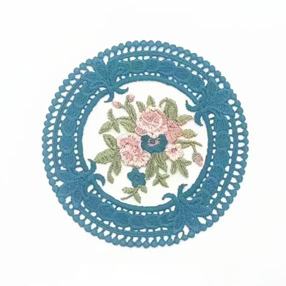 1Pc Dinning Lace Table Cover Embroidered Table Cloth Elegant Round Tablecloth Coffee Coasters Napkin Party Wedding Decoration