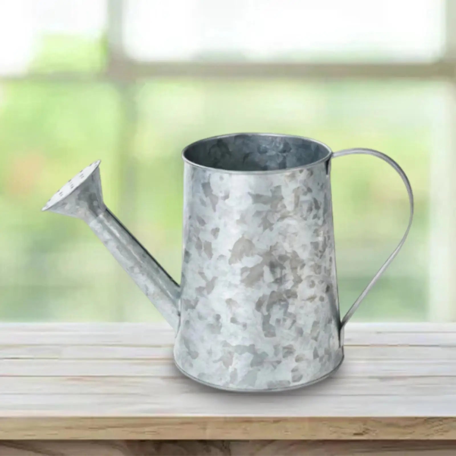 Antique Watering Can Rustic Floral Arrangement Bucket Watering Jug Can Vintage Design Desktop Ornament for Gardening Decoration