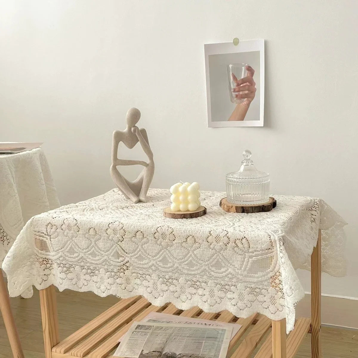 Retro Lace Thickened Tablecloth Non-slip Dustproof Coffee Dinning Table Cover Wedding Party Dining Decoration Mantel De Encaje