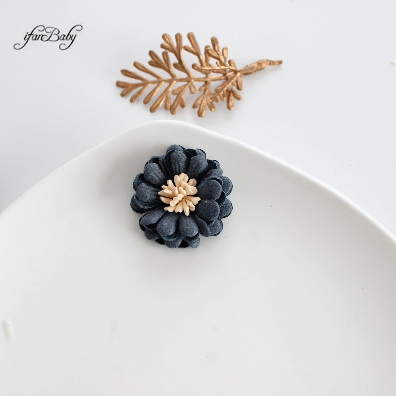 Decorative Handmade 3D Flower 4cm Synthetic Leather Flower With Stamen CRAFT Hair Appliques Embellishments Artificial Floral