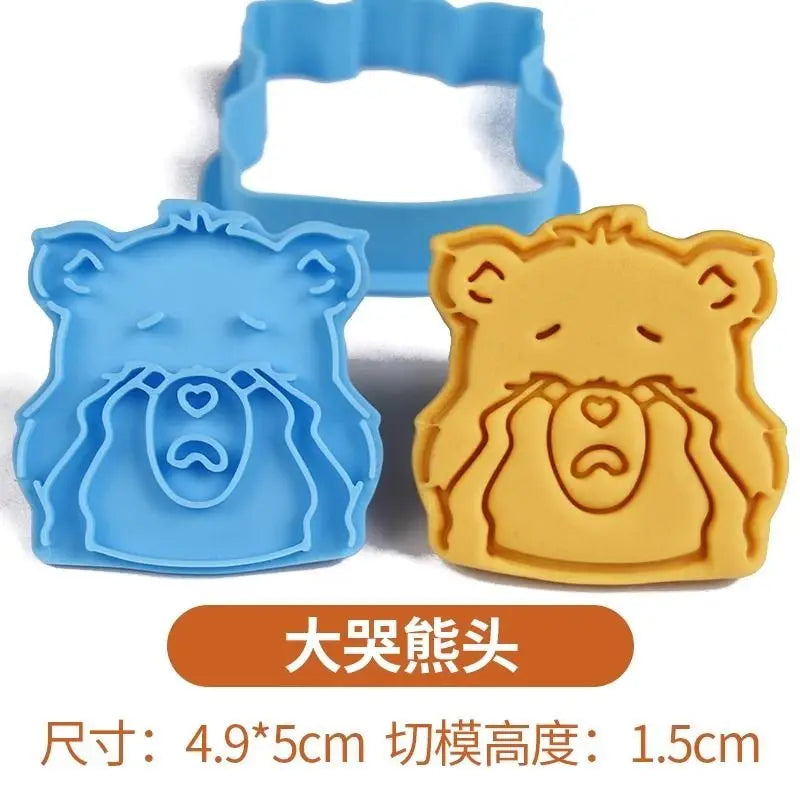 Cartoon Kawaii Care Bear Cookie Molds Sugar Flipping Cookie Cutting Molds 3D Pressable Biscuit Mold Kitchen Baking Pastry Tools