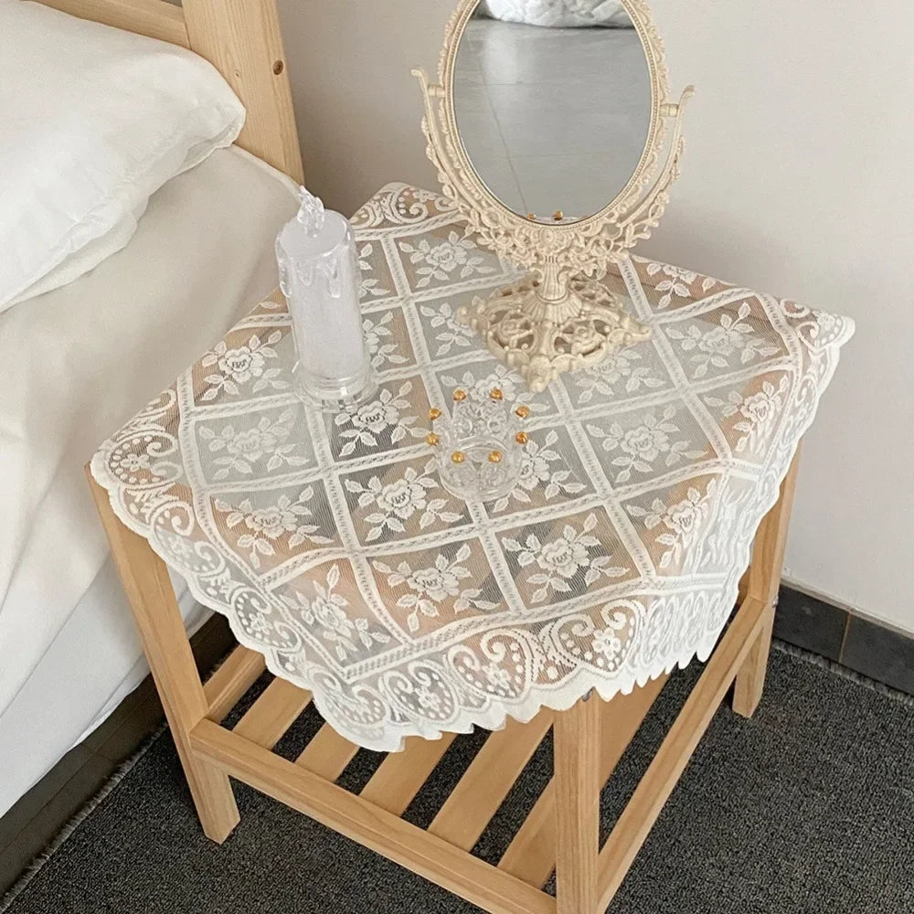 Retro Lace Thickened Tablecloth Non-slip Dustproof Coffee Dinning Table Cover Wedding Party Dining Decoration Mantel De Encaje