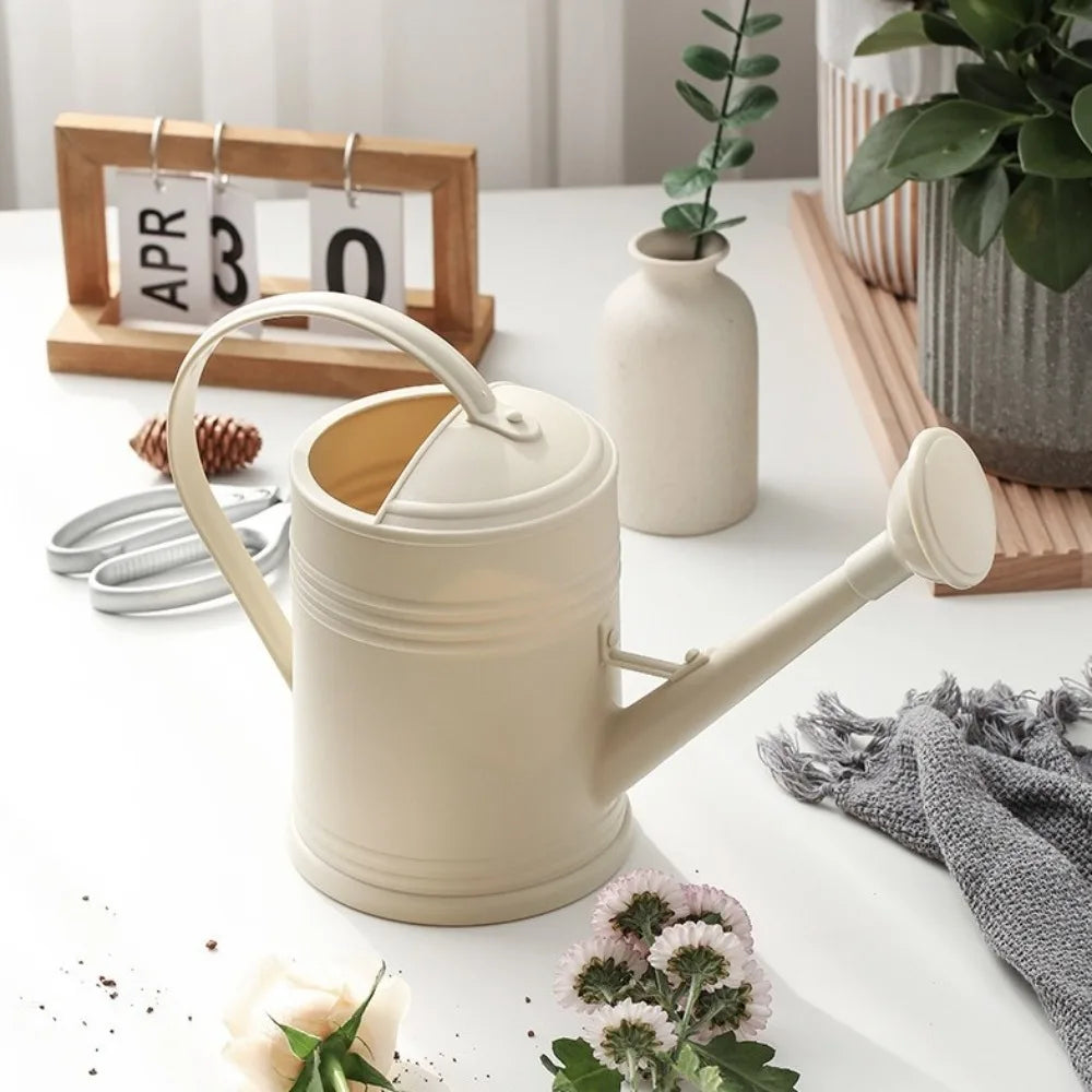 2L Watering Can Pot Long Mouth Garden Plants Flower Spray Water Kettle Plastic Large Capacity Plants Sprinkler for Houseplants