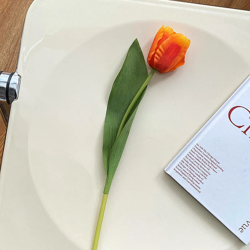 36CM Artificial Tulip with Moisturizing Texture Silk Flower Home Living Room Decoration Ornaments Photography Props